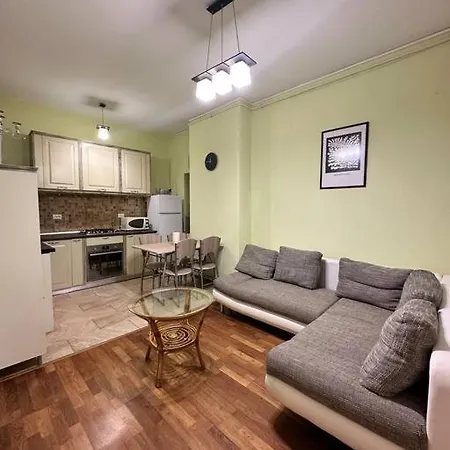 Apartment Apartament Near Cathedral *